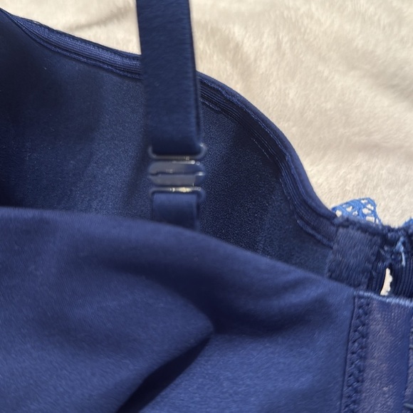 Victoria Secret Push Up Lace Bra 34DD Demi-Lined Navy Blue Women’s Adjustable - Picture 11 of 12